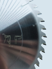 NETMAK Çok Yönlü Kesim için Daire Testereler 300x2,2/3,2x30 z48-T1300323048